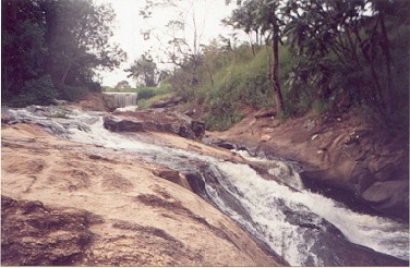 cachoeira_usina.jpg